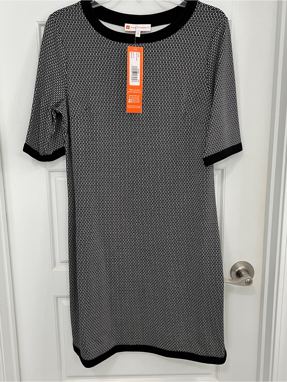 NWT Jude Connally Louisa Texture Black and White Short-Sleeve Dress | Size M
